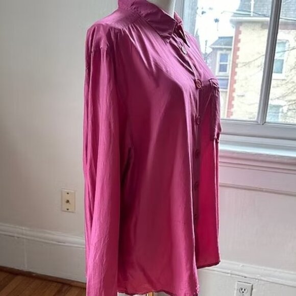 The Bloor Street Magenta Shirt - Picture 2 of 3